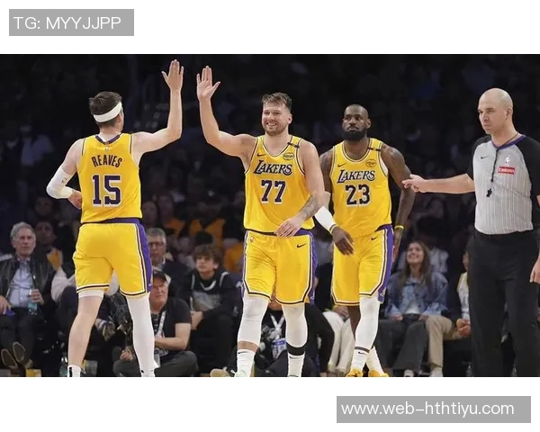 费尔斯期待与湖人交锋渴望在赛场上对决詹姆斯