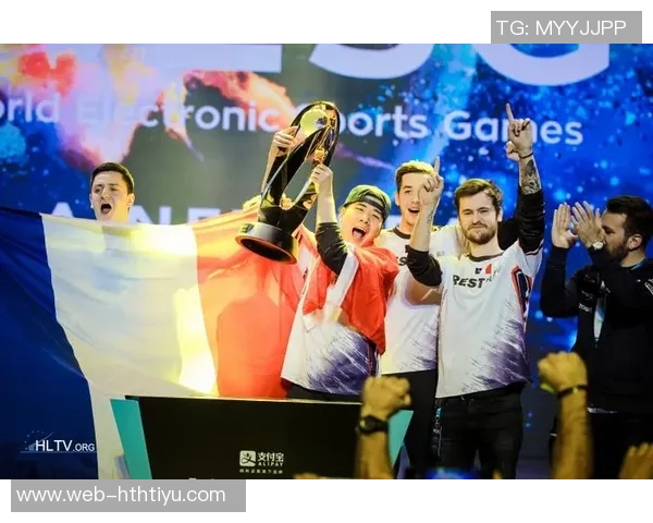 苗原透露中超球队有意引进朴镇燮年薪预计在150万至200万美元之间